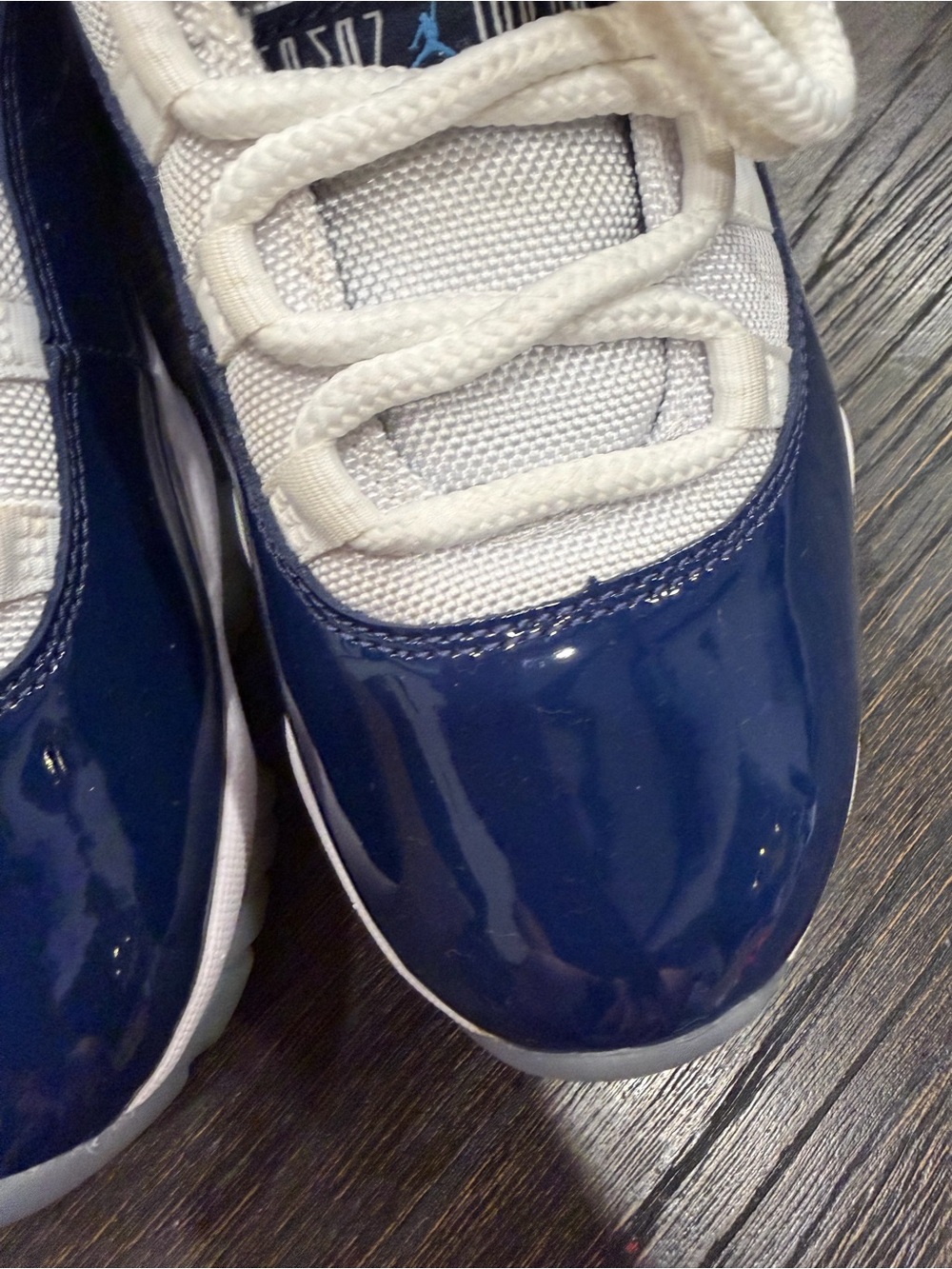 Air Jordan 11 Retro "Win Like 82" 2017 Used Size 9.5 - Picture 6 of 10
